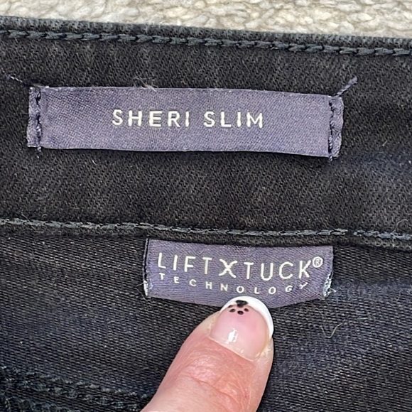 NYDJ Sheri Slim Jeans Black Lift Tuck Stretch Everyday Chic Sz 6 - Picture 13 of 15